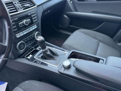 Fahrzeugabbildung Mercedes-Benz C 180 C 180 T CGI Scheckheft PDC Navi