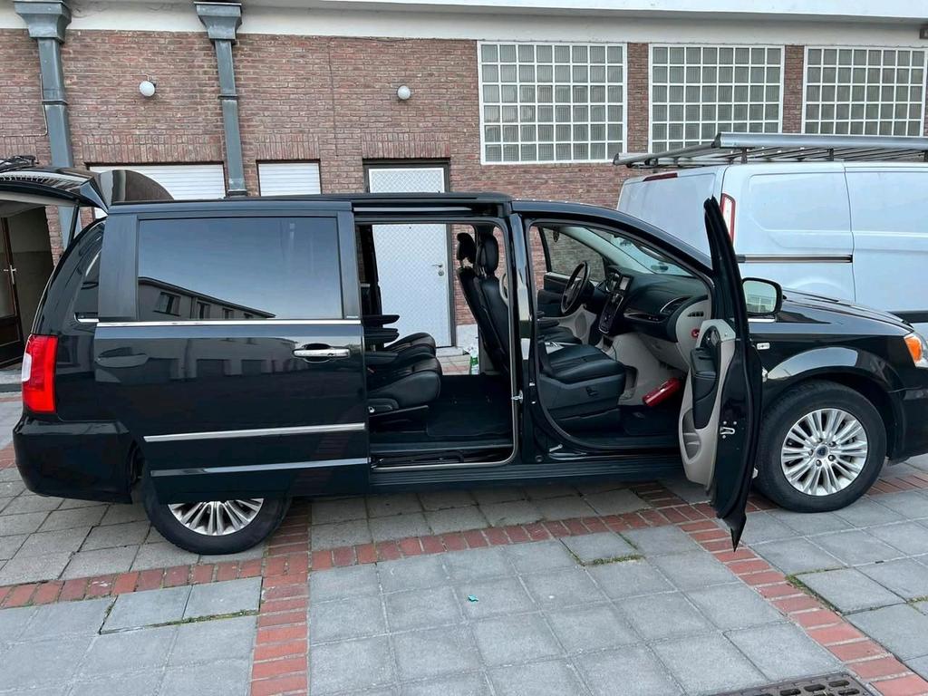 Lancia Voyager 2.8 Diesel