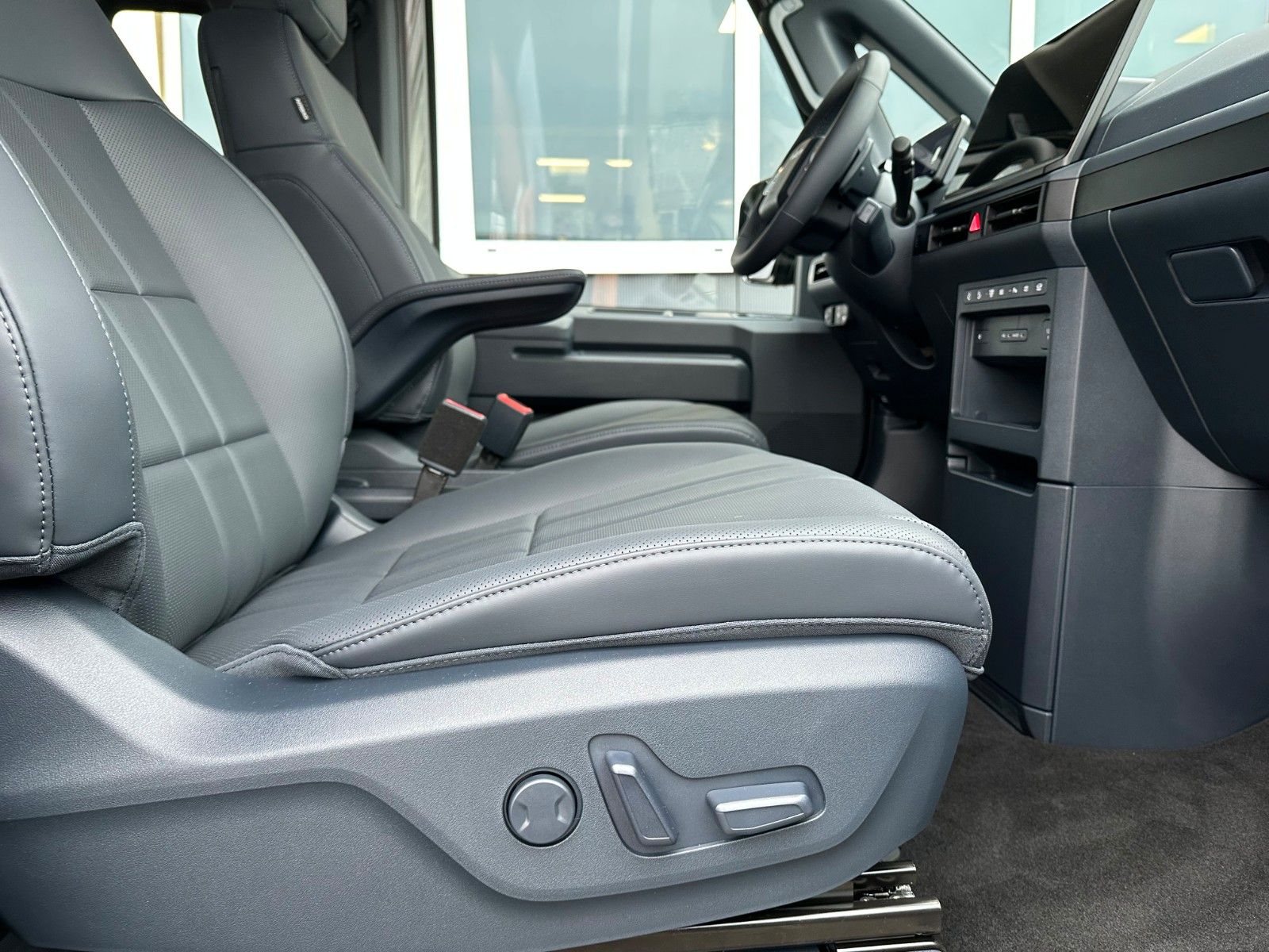 Fahrzeugabbildung Kia PV5 Passenger 71.2 ELITE WP SMP PP SP AW