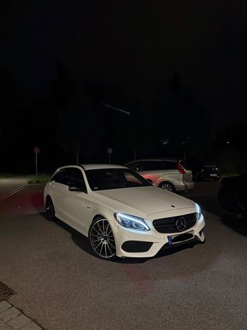 MERCEDES-BENZ Mercedes-AMG C 43 4MATIC 