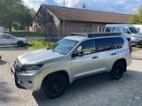 Toyota Land Cruiser 150 2.8D-4D Autom. Leder*RFK*AHK*Da - Toyota Land Cruiser: 150