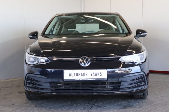 Volkswagen Golf VIII 2.0 TDI Life AID+ACC+LED+CARPLAY+ALU