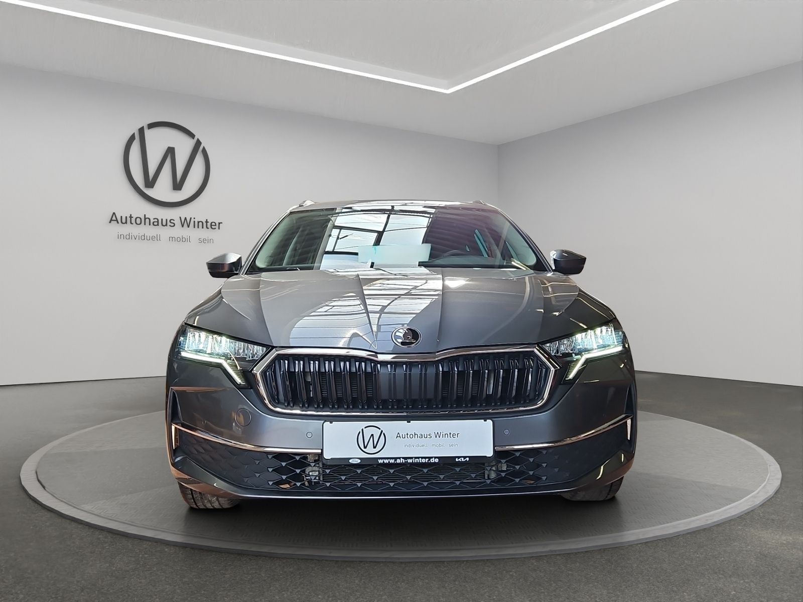 Skoda Octavia Combi 2.0 TDI DSG Selection -FACELIFT- L foto 3