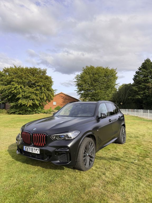 Image of BMW X5