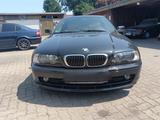 BMW 325i | Top Zustand ! - BMW 325 aus 2001: Coupé