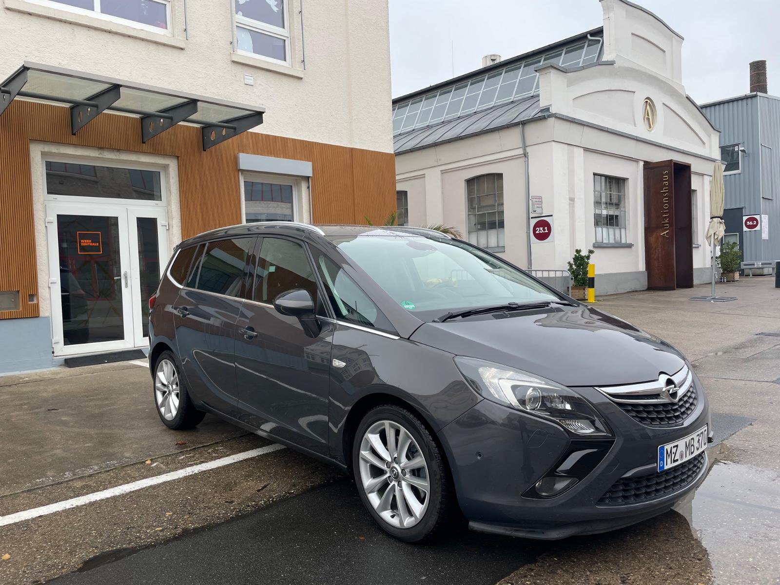 Opel Zafira Tourer 2.0 CDTI*KAMERA*Bi-XENON*Wi-PAKET*