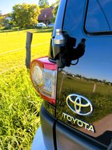 Toyota FJ Cruiser AWD 4 Liter V6 24 Ventil Automatik - Toyota FJ: Geländewagen, Cruiser