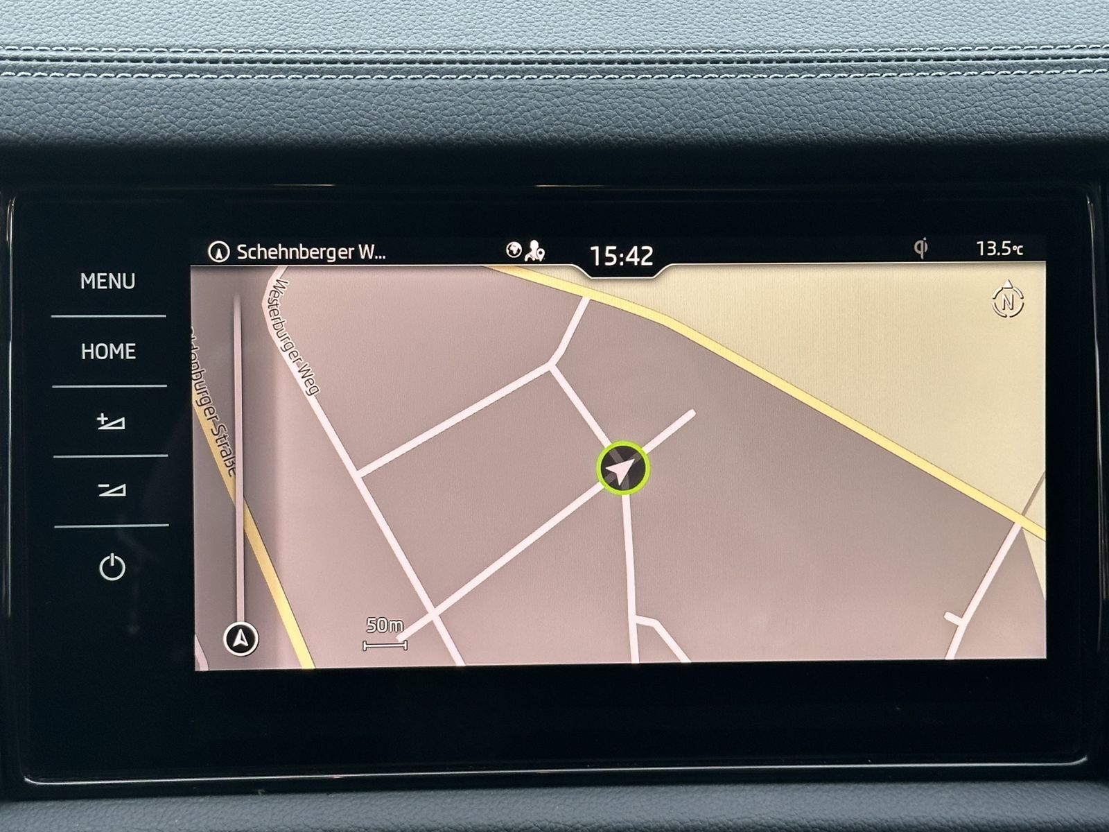 Fahrzeugabbildung SKODA Kodiaq 2.0 TDI DSG Clever NAV+LED+360°+VCOCK+AHK