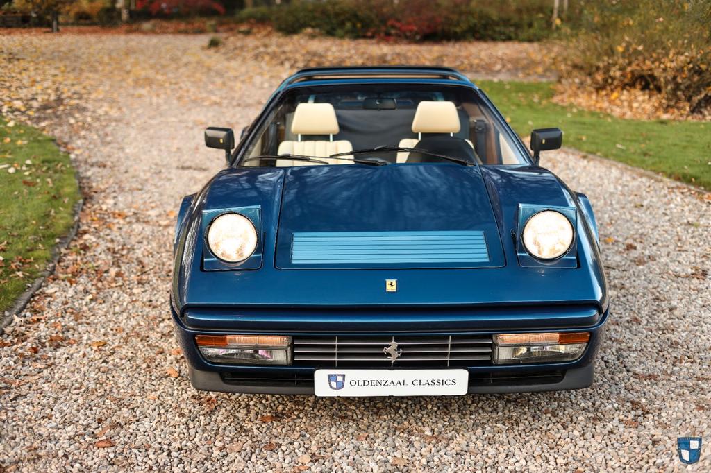 Ferrari 328