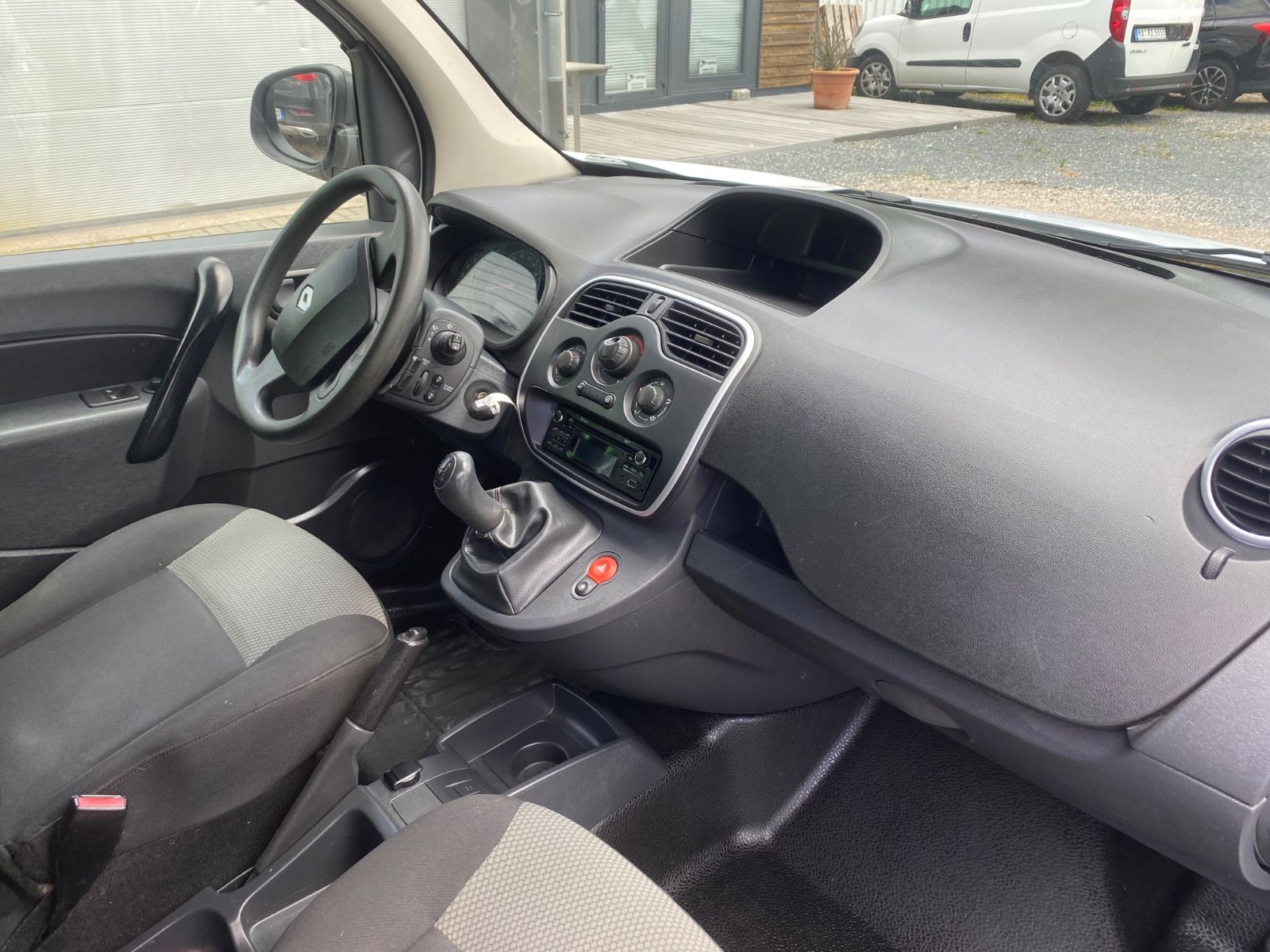 Fahrzeugabbildung Renault Kangoo Rapid Maxi Extra,1Hd,Klima,PDC