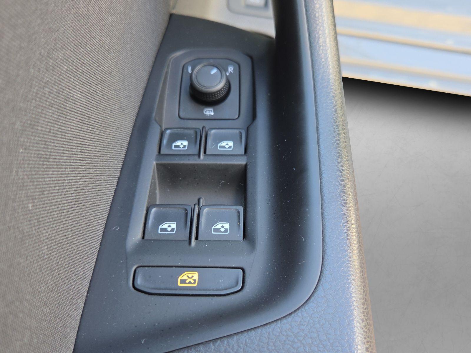 Volkswagen Passat Variant 2.0 TDI Business* Navi*AHK*LED*El