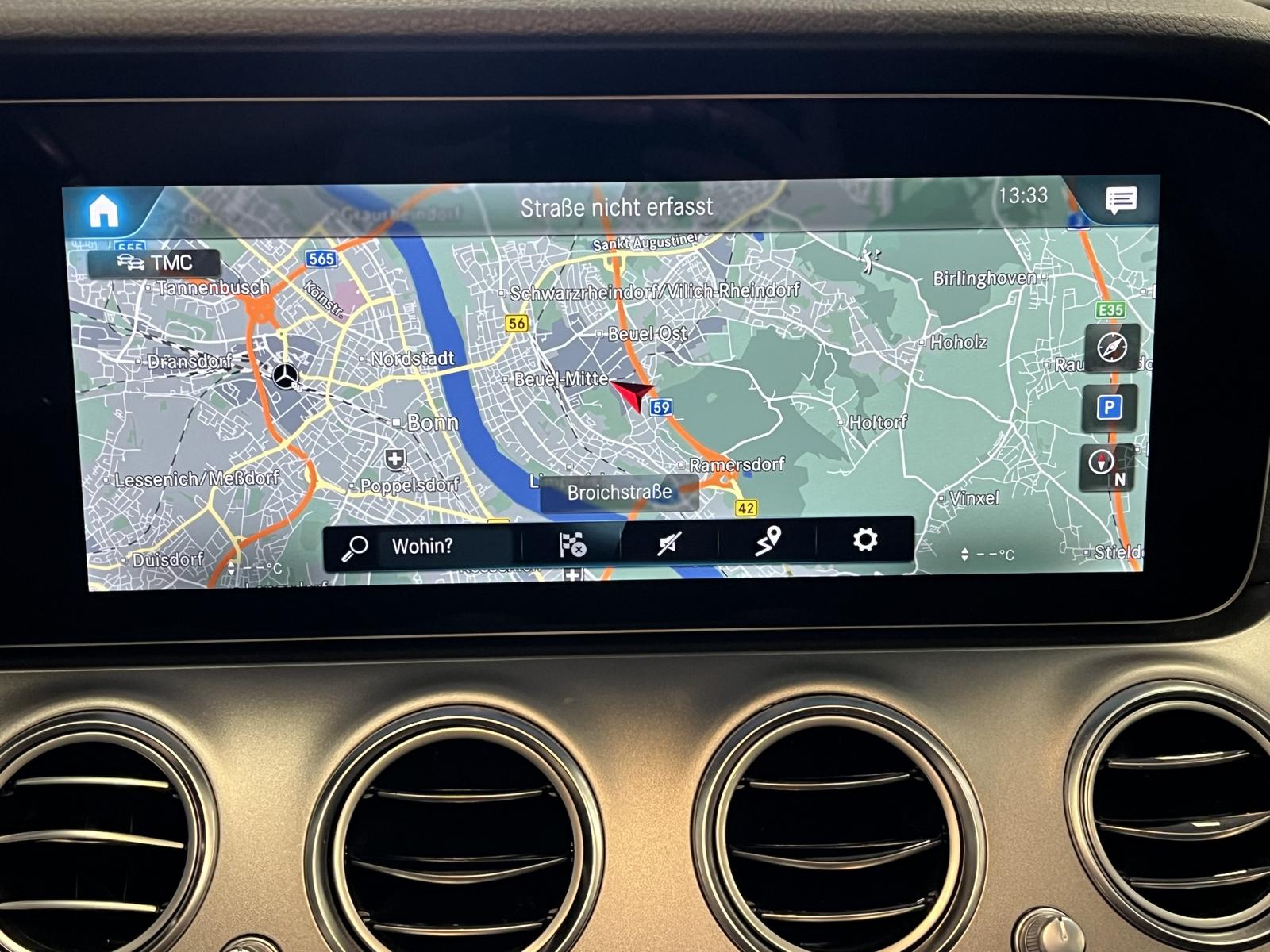 Mercedes-Benz E 220 AHK*Navi*ACC*R-Cam*SHZ*Pano*Night-Paket
