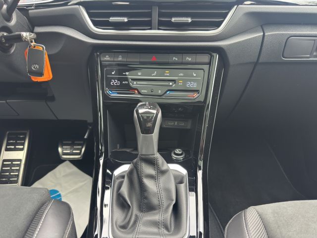 T-Roc R-Line 2.0 TDI DSG 110kW LED AHZV PanoSchi