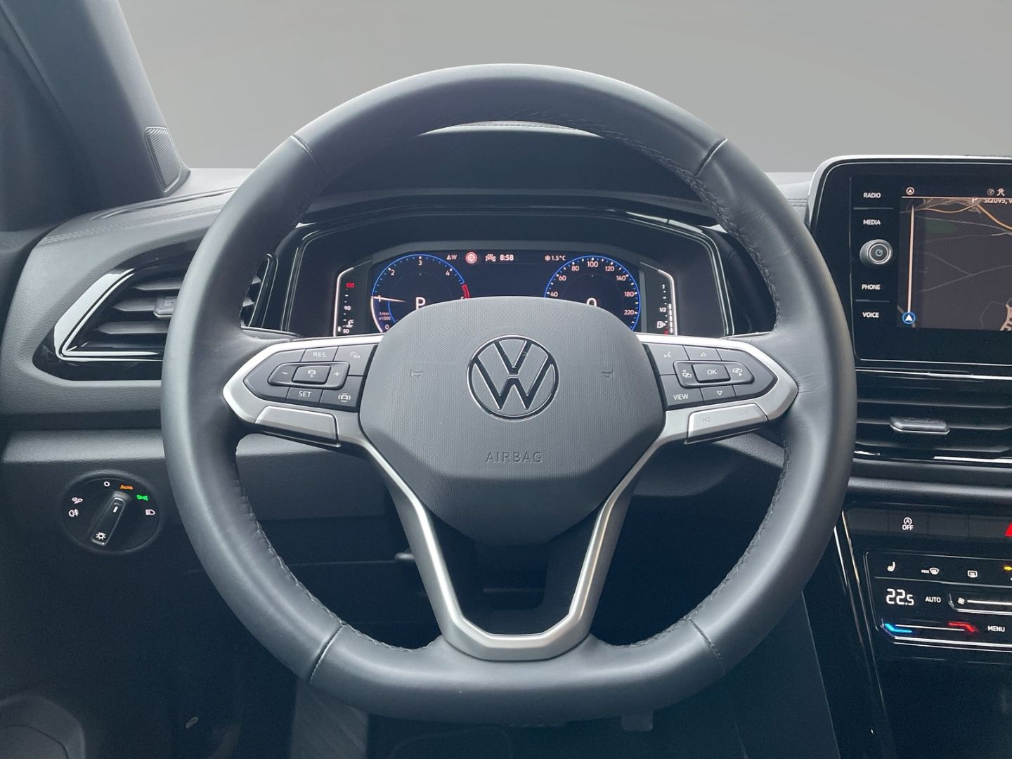 Volkswagen T-Roc - Bild 4