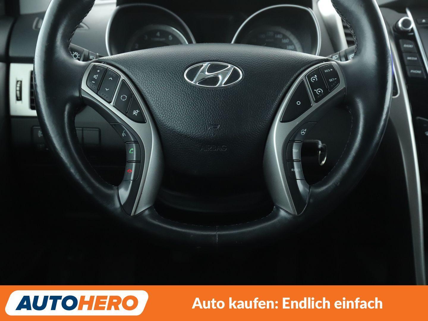 Hyundai i30 1.4 Trend blue *TEMPO*PDC*SHZ*