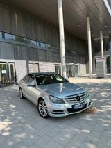 Mercedes-Benz Mercedes Benz C300 - gebrauchte Mercedes-Benz C 300 aus dem Jahr 2011