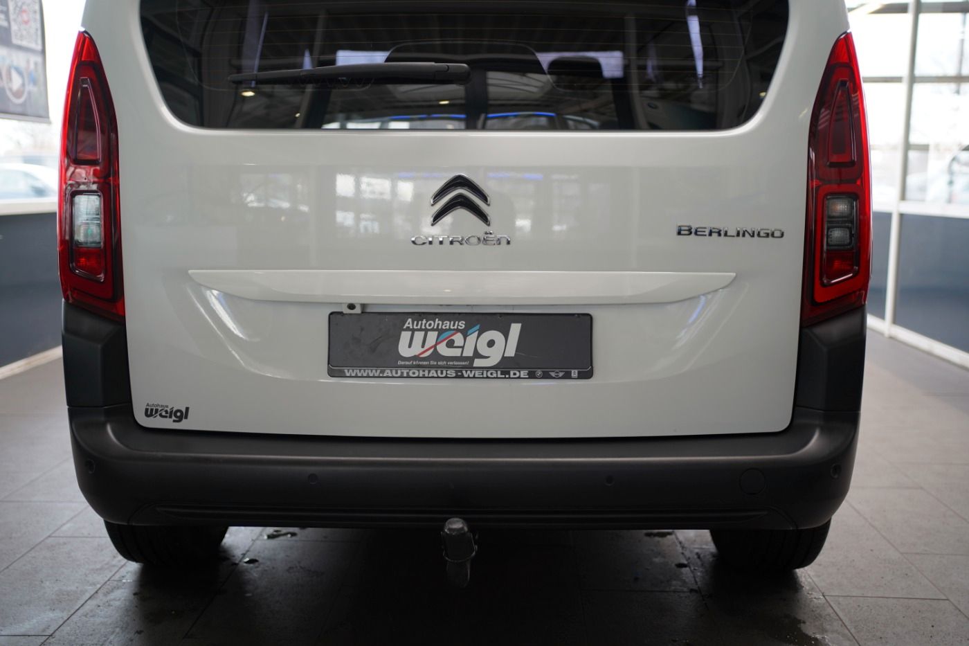 Fahrzeugabbildung Citroën Berlingo M PureTech 130 EAT8 Feel Automatik AHK