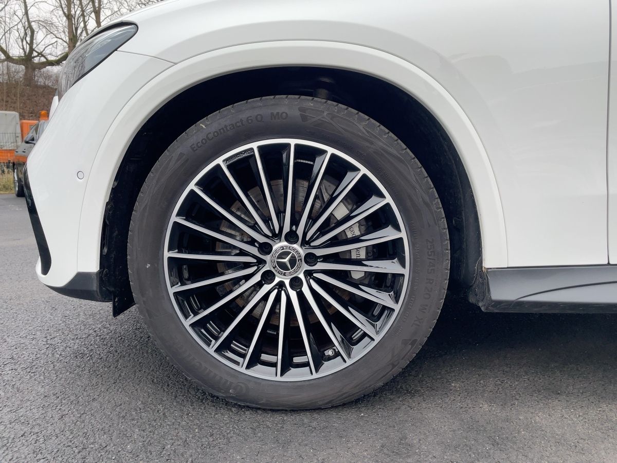 Fahrzeugabbildung Mercedes-Benz GLC 300 d 4M AMG/Night/Kamera/AHK