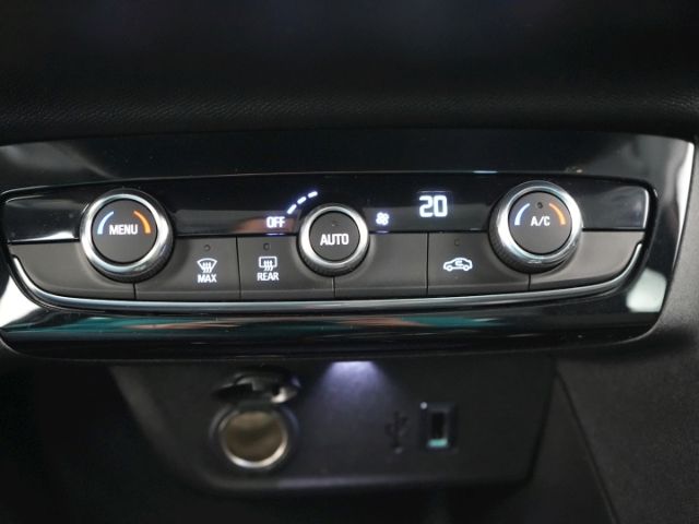 Corsa-e F EDITION 50kWH AT+LED LICHT+KEYLESS+KLI