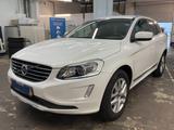 Volvo XC60 Summum CAM AUT NAV  EUR6 LEDER - Volvo: C60