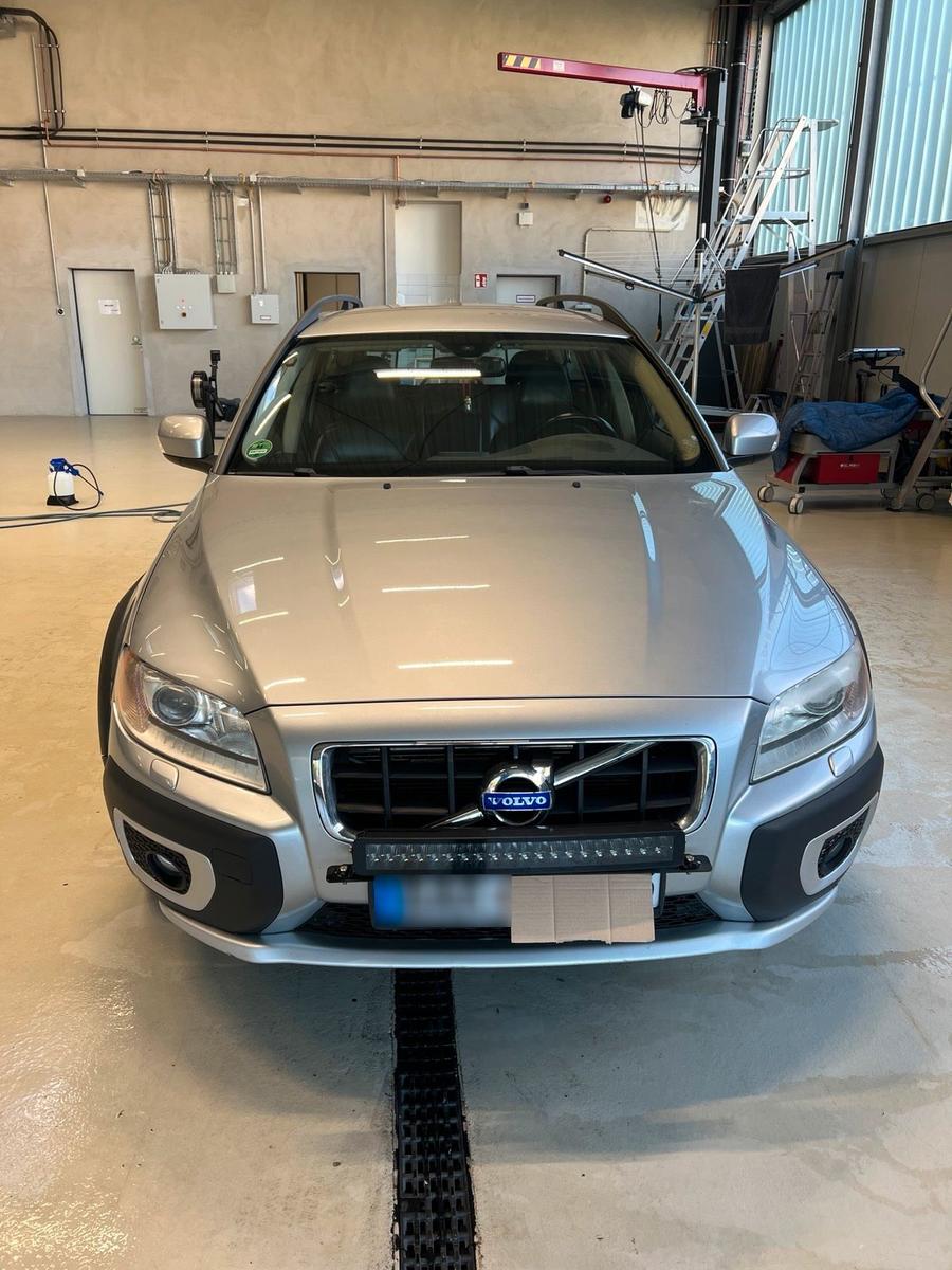 Volvo XC70