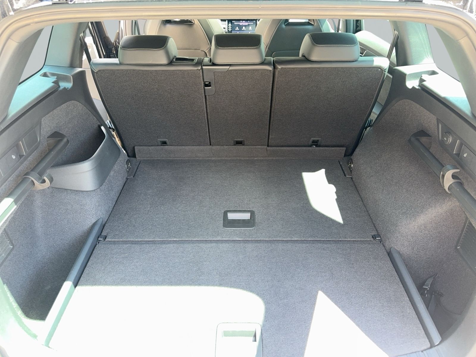Kodiaq 2.0 TDI Sportline 4x4, AHK, Business Colu