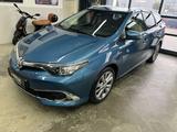 Toyota Auris 1.8 (Hybrid) Executive Touring Sports+AHK - Toyota Auris Hybrid (/Elektro) Executive mit Benzin-Antrieb