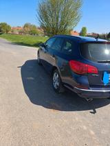 Opel Astra Sports Tourer 2.0 CDTI ecoFL Edition S... - Opel Astra Kombi Sports tourer cdti mit Diesel-Antrieb