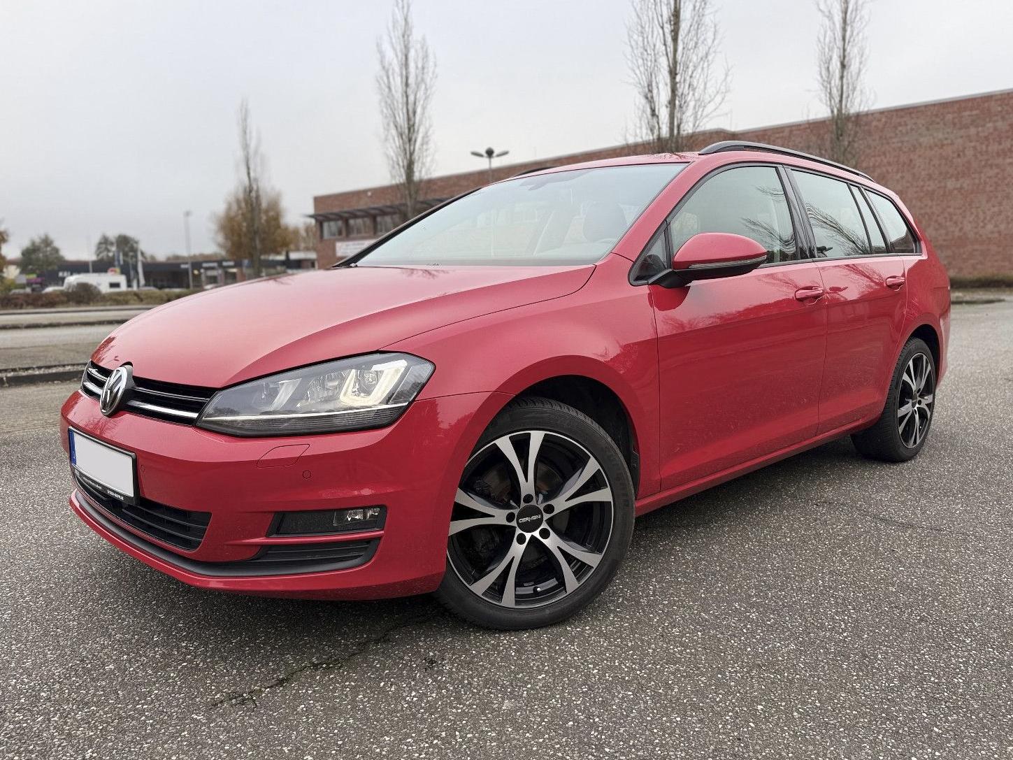 Volkswagen Golf 7 TDI DSG 2Hd Xenon ACC Tüv10/26 SHZNaviPDC