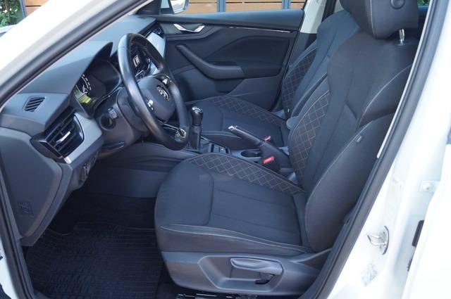 Skoda Kamiq CarPlay-LED-PDC-Sitzh.-Allwetter-Spur-AHK