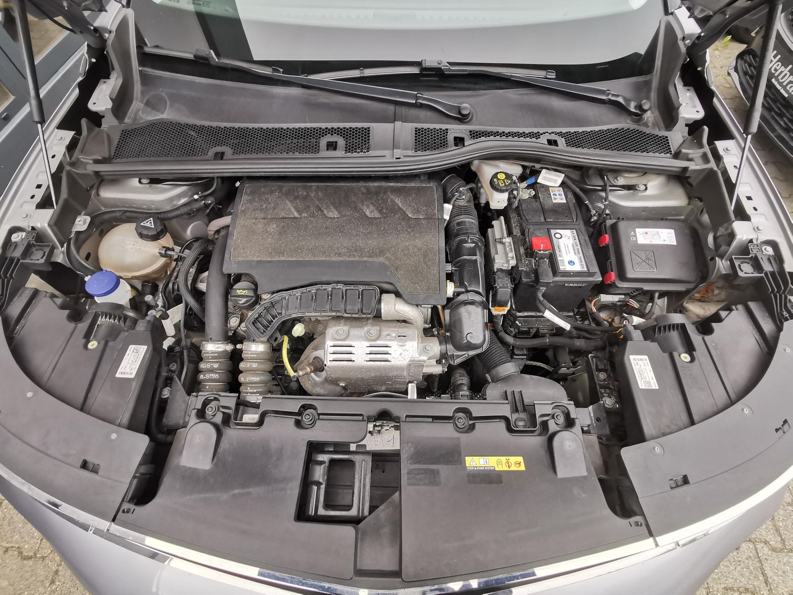 Fahrzeugabbildung Opel Mokka Edition +SHZ+KAMERA+TEMPOMAT+LANEASSIST+