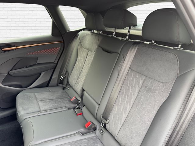 Fahrzeugabbildung CUPRA Terramar 2.0 TSI 150 kW 4Drive Allrad LED ALU