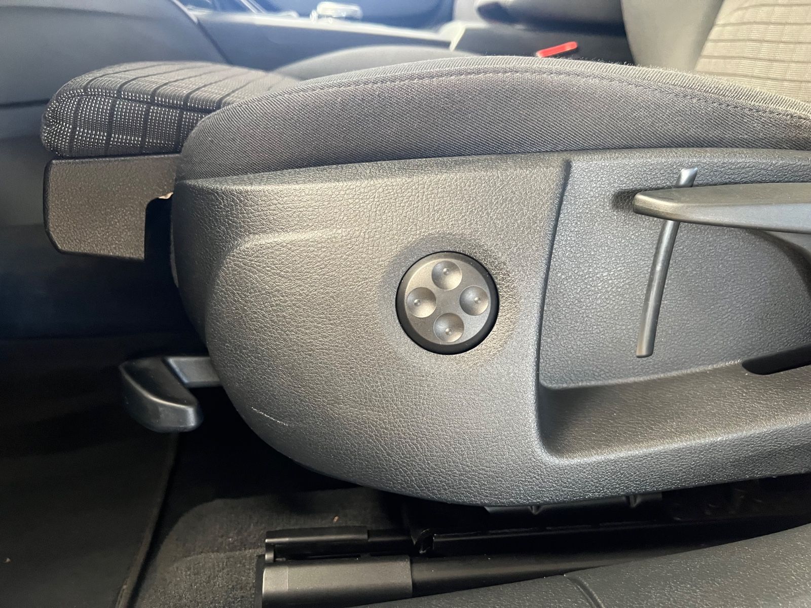 Fahrzeugabbildung Audi A3 Sportback 40 TDI quattro sport