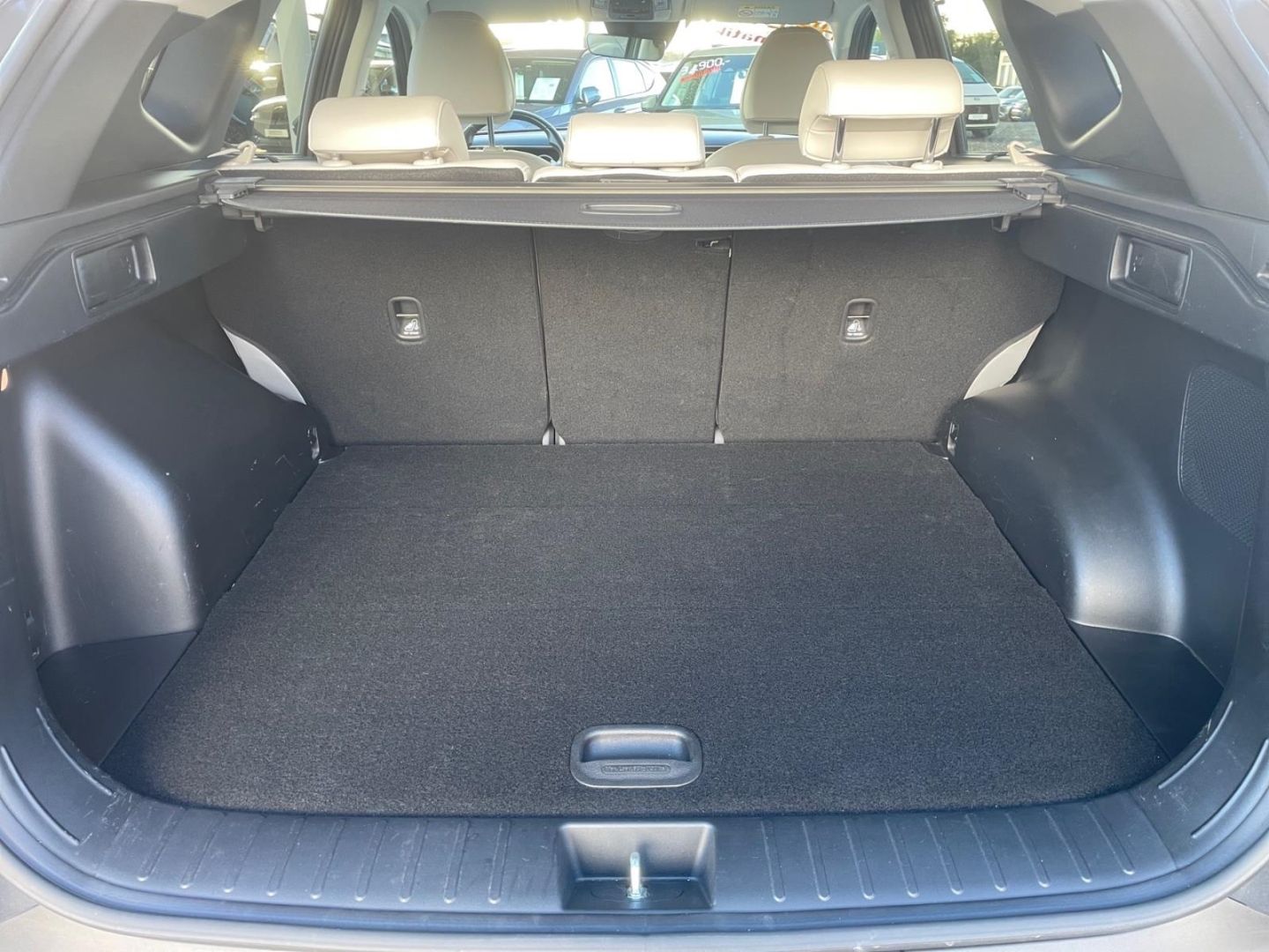 Fahrzeugabbildung Hyundai Tucson 4WD Plug-In Hybrid Prime Panorama AHK LED