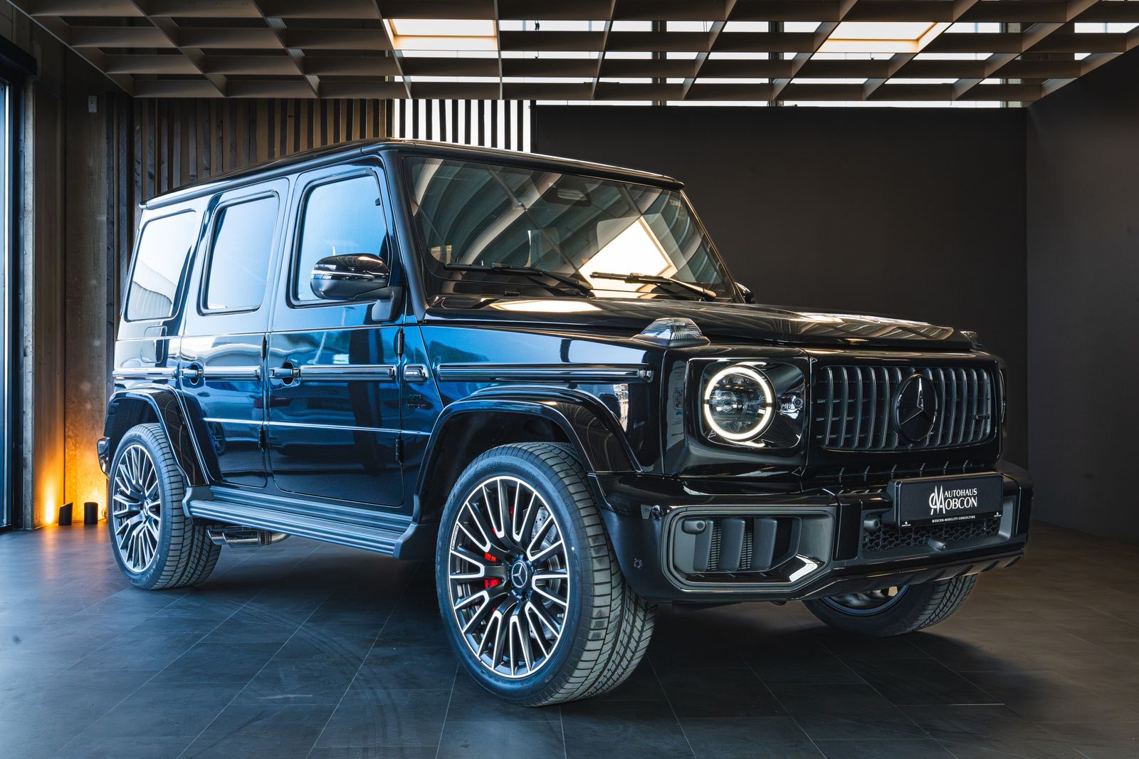 Mercedes-Benz G 63 AMG | A22 | CARBON | FOND | STOCK | 2026