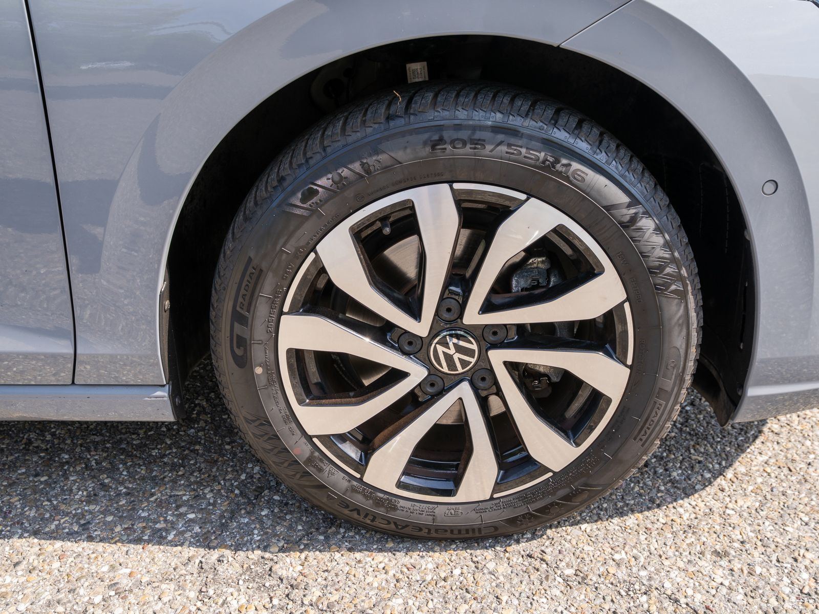 Volkswagen Golf - Bild 10