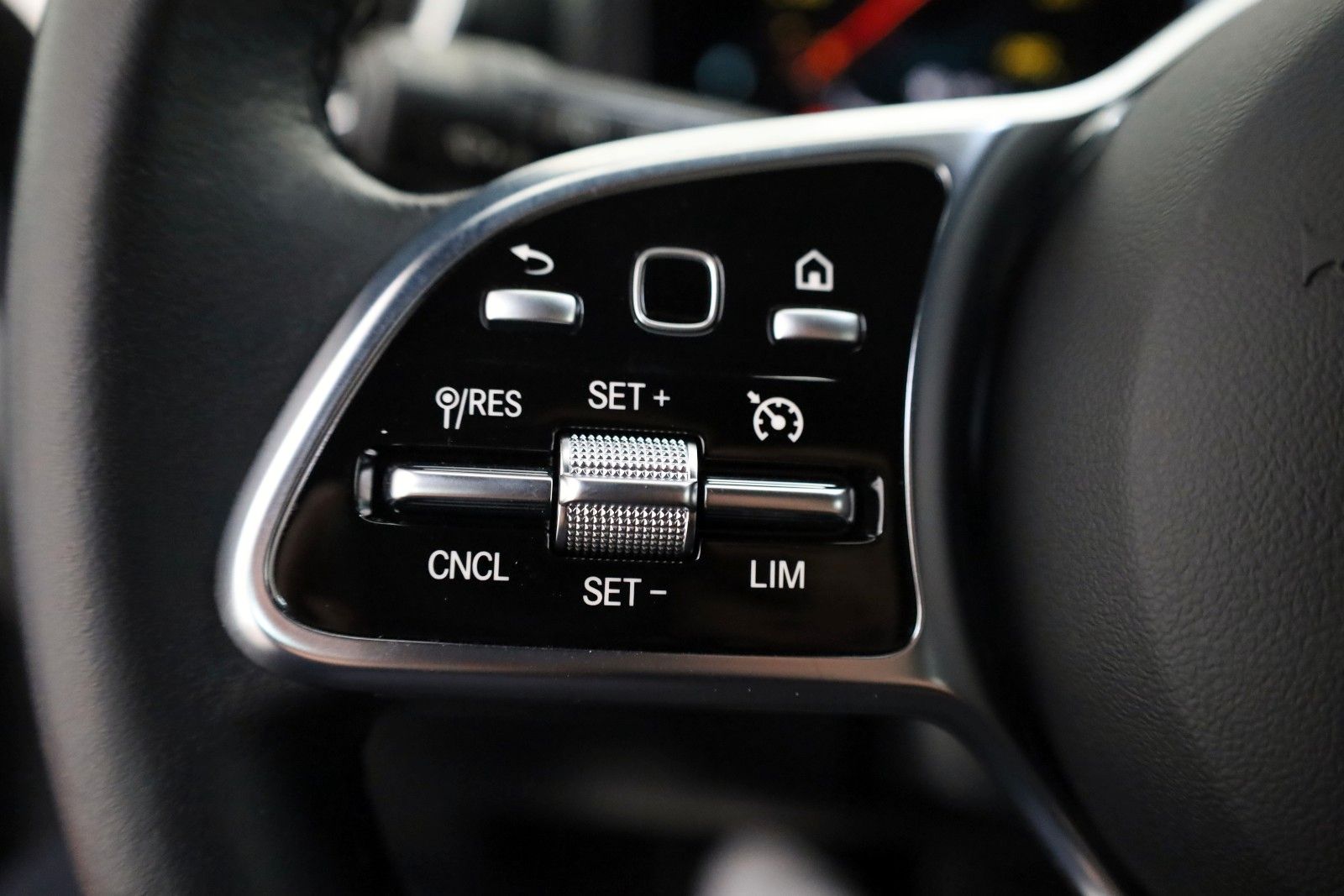 Fahrzeugabbildung Mercedes-Benz CLA 250e SB T.Leder,Navi,LED,Kamera,Park Paket