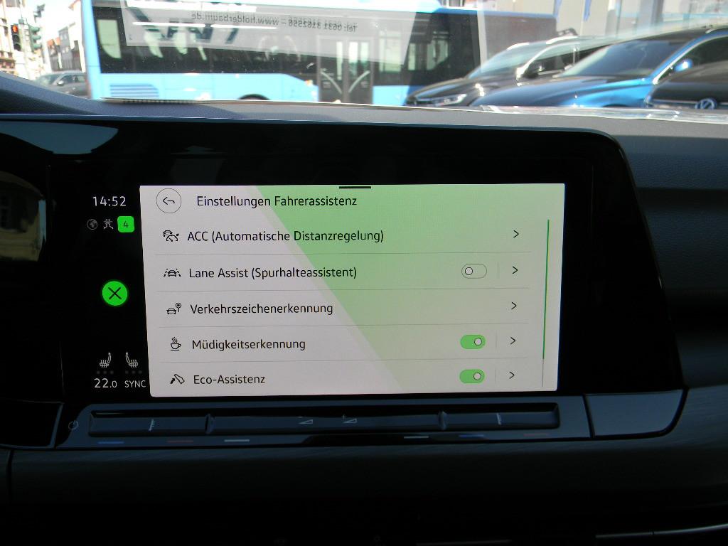 Volkswagen Golf VIII Lim. Style 1,5 TSI 6 GANG KAMERA, миниатюра 20