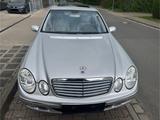 Mercedes-Benz E 240 Elegance - gebrauchte Mercedes-Benz E 240 aus dem Jahr 2003