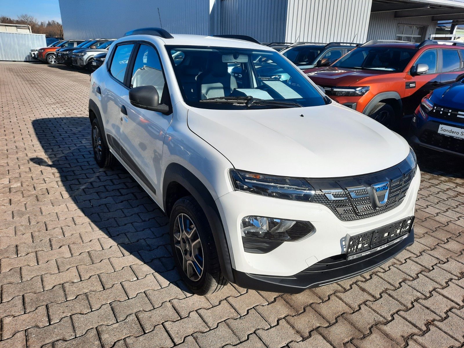 Dacia Spring - Bild 3