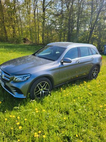 MERCEDES-BENZ Mercedes GLC 220D AMG Line.