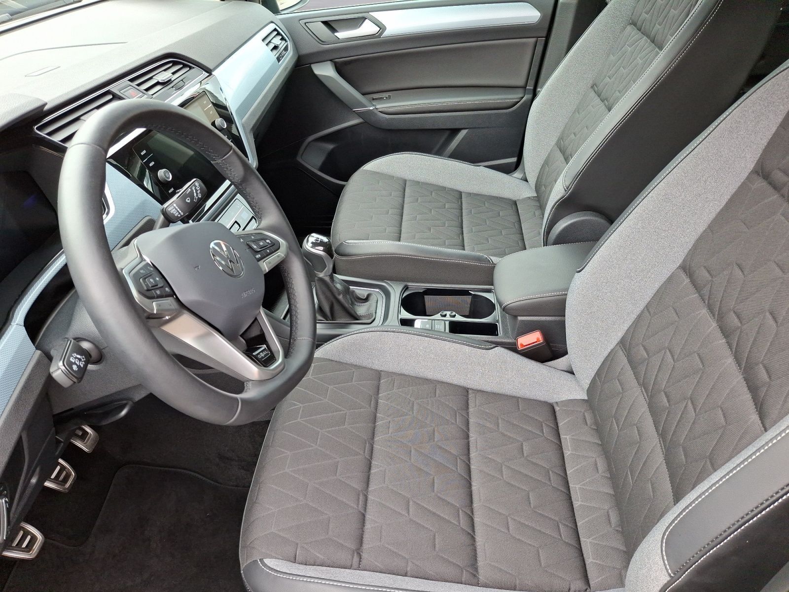 Volkswagen Touran - Bild 17