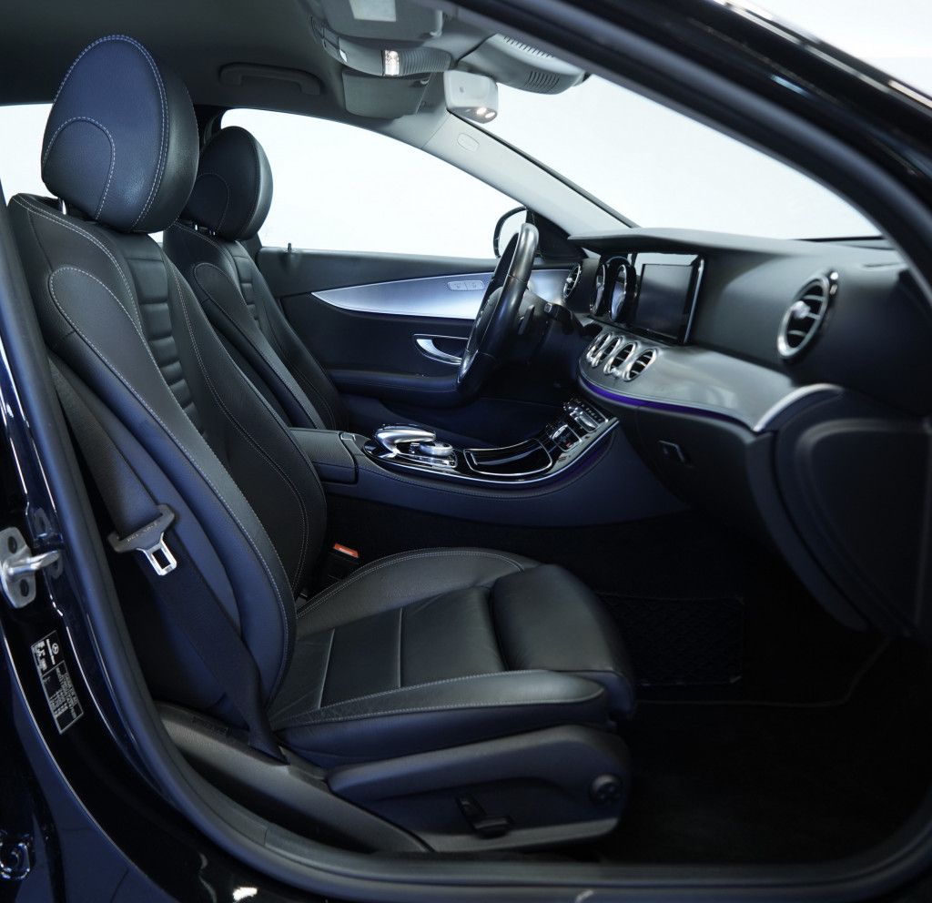 Mercedes Benz E 220