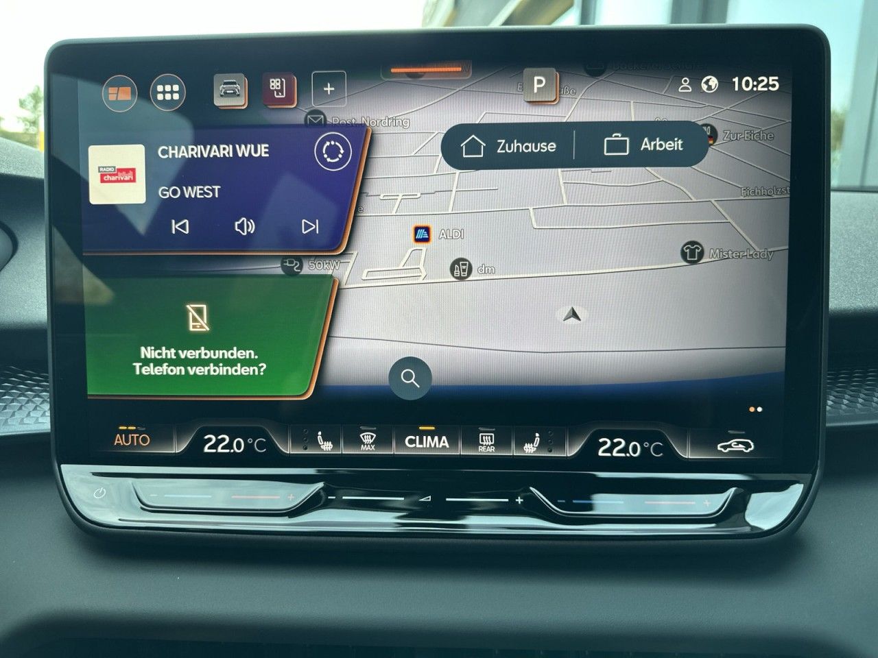 Fahrzeugabbildung CUPRA Terramar 1.5 eTSI DSG