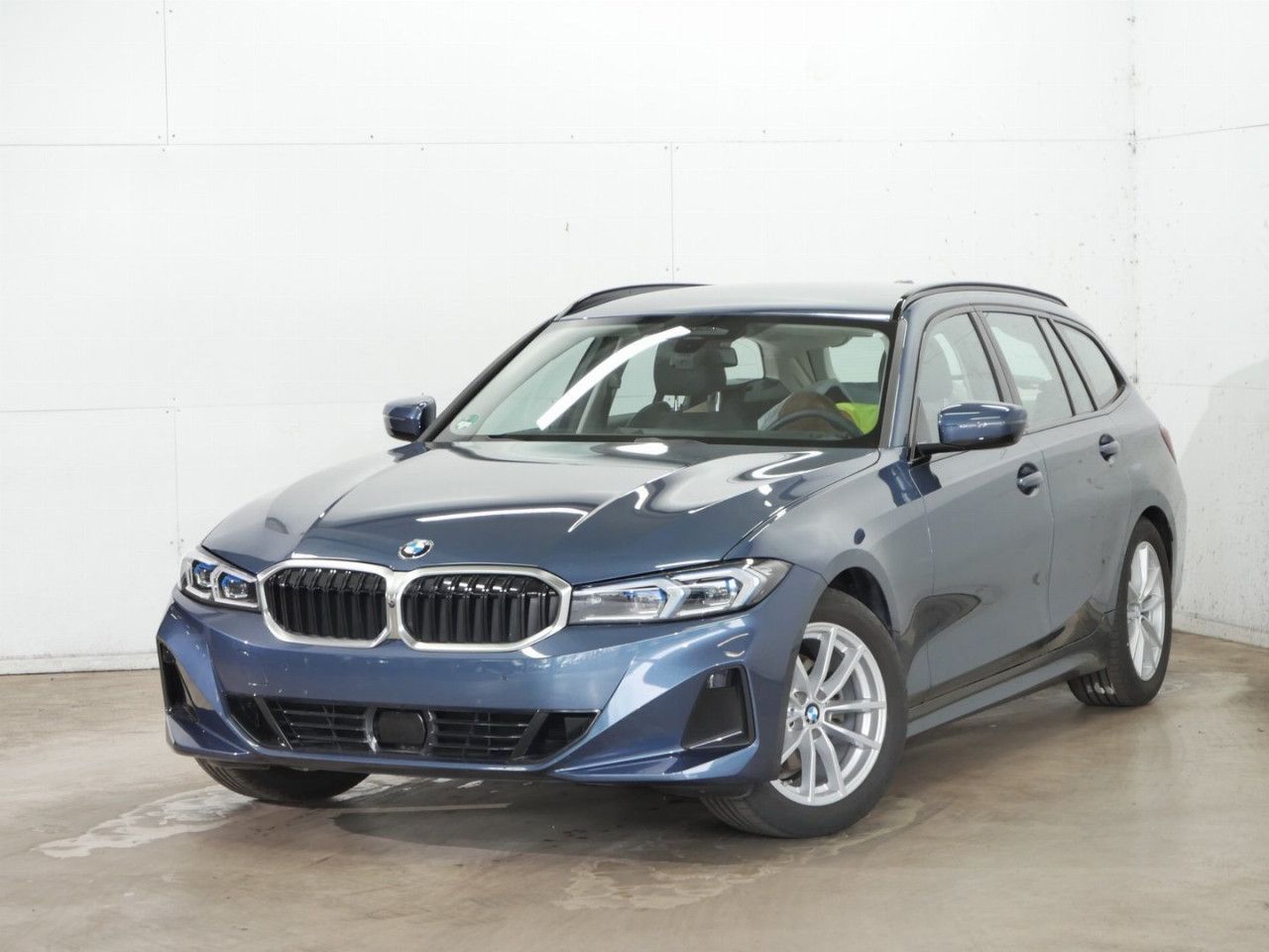 BMW 320 - Bild 3