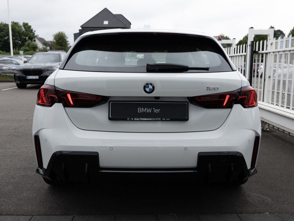 BMW 120 - Bild 6