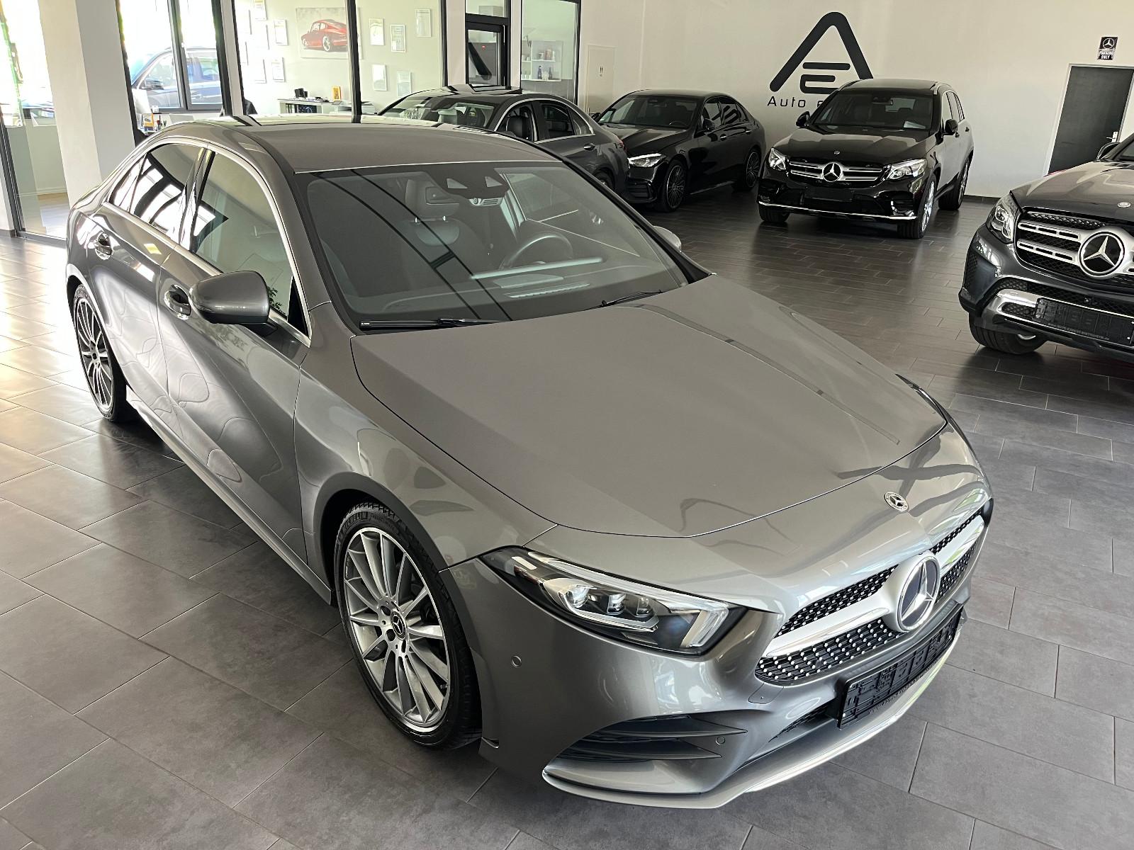 Mercedes-Benz A 200d Lim. AMG/360Kam/Ambiente/Memory