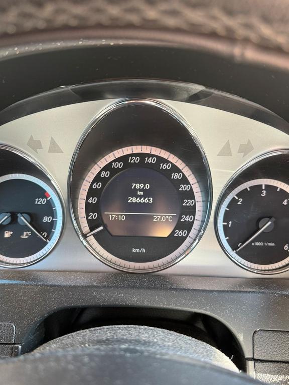 Mercedes-Benz C 250