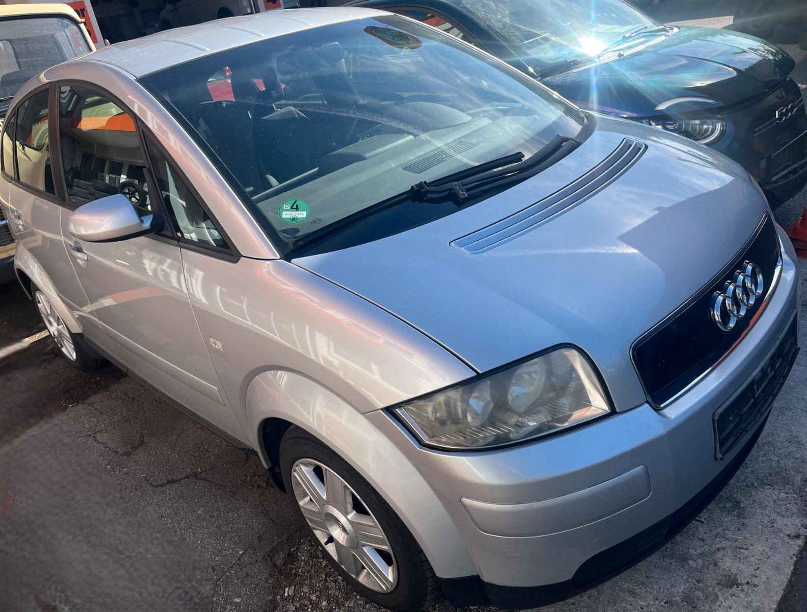 Audi A2