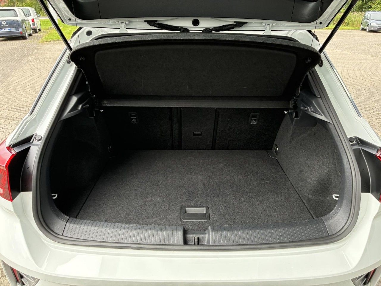 Volkswagen T-Roc - Bild 5